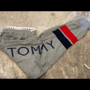 Tommy hilfigure sweatpants, small, multi-colored
